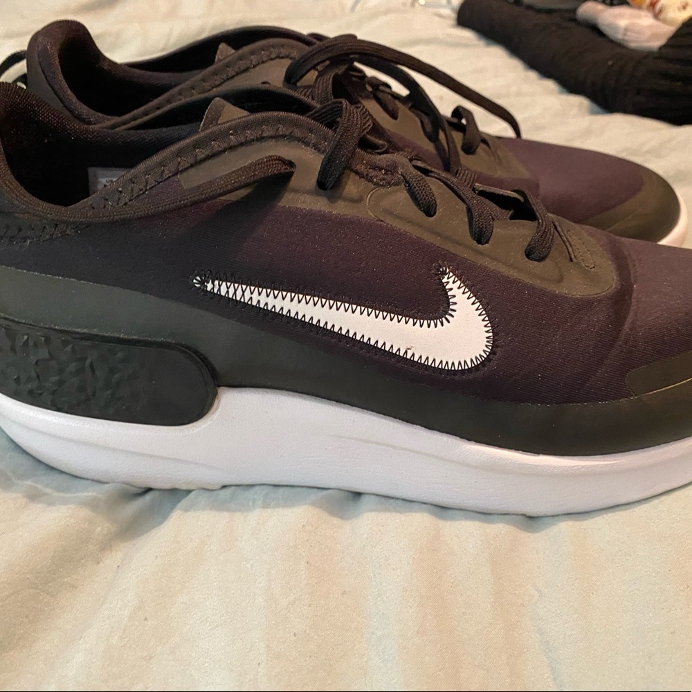Nike women’s sneakers size 9.5
